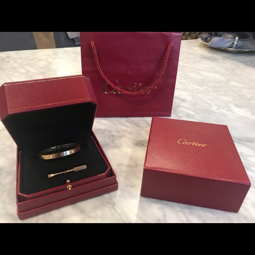 Cartier Love bracelet 4 diamonds
